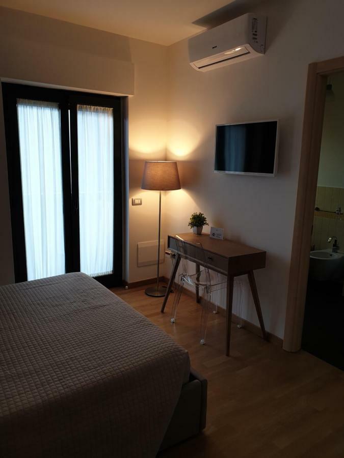 B&B In Centro イゼルニア エクステリア 写真
